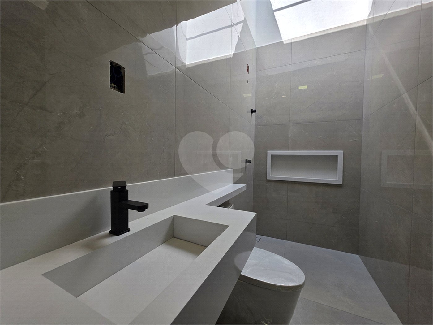 Casa à venda com 3 quartos, sendo 1 suíte, no condomínio Reserva Ipanema I, Sorocaba - SP