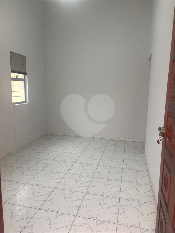 Casa à venda com 2 quartos, sendo 1 suíte, em Paisagem Colonial, São Roque, SP