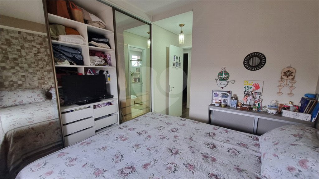 Apartamento à venda com 3 quartos, sendo 1 suíte,  em Chácara São João, São Paulo, SP