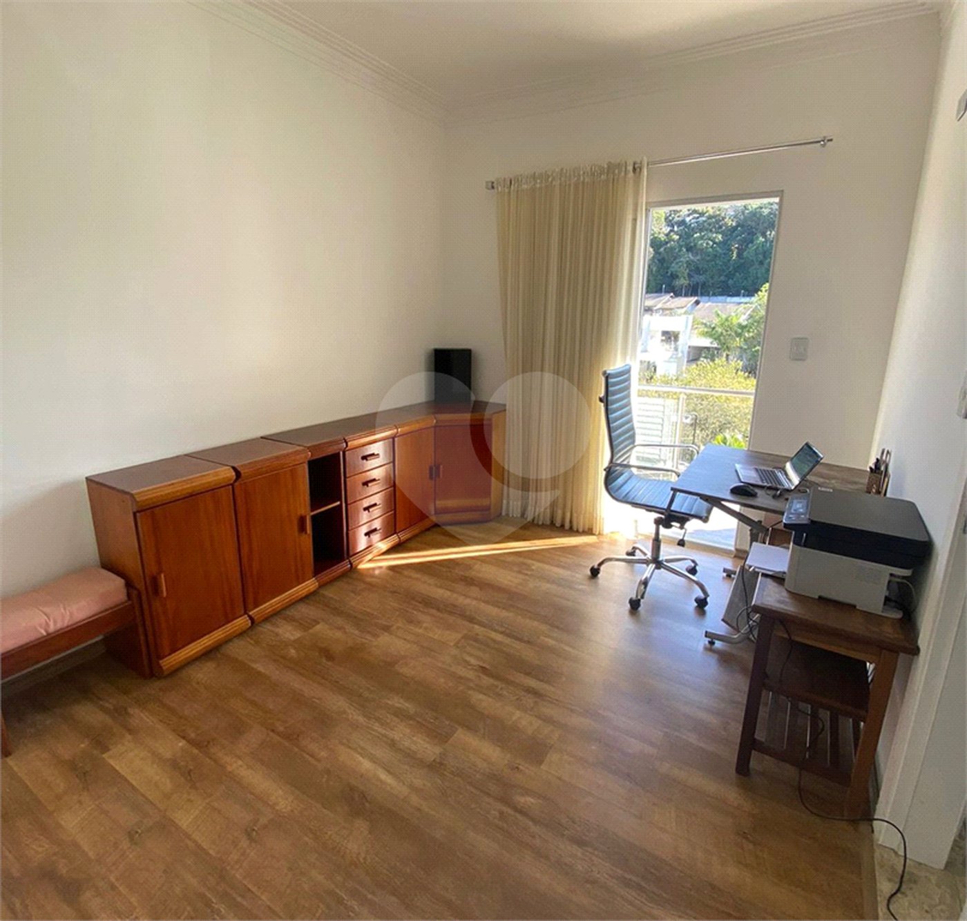Casa à venda com 4 suítes no condomínio Aruã, Mogi das Cruzes - SP