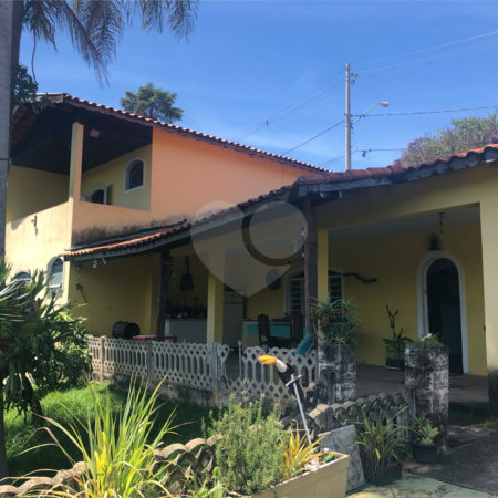 Chácara à venda com 4 quartos, sendo 2 suítes, em Vivenda, Jundiaí, SP