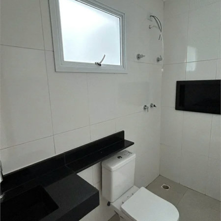 Casa à venda com 3 quartos, sendo 1 suíte, em Jardim Cidália, São Paulo, SP