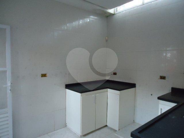 Sobrado à venda com 3 quartos, sendo 1 suíte, em Jardim Aeroporto, São Paulo, SP