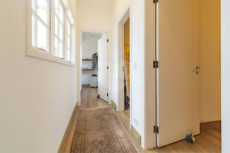 Casa à venda com 7 quartos, sendo 5 suítes,  em Morumbi, São Paulo, SP