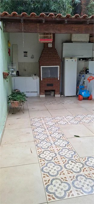Sobrado à venda com 3 quartos, sendo 1 suíte, em Jardim Ana Maria, São Paulo, SP