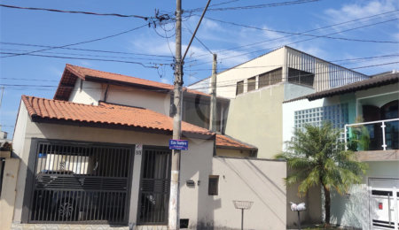 Sobrado à venda com 5 quartos, sendo 1 suíte,  em Vila Bela Vista, Suzano, SP