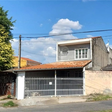 Casa à venda com 3 quartos, sendo 1 suíte, em Vila Nova Sorocaba, Sorocaba, SP