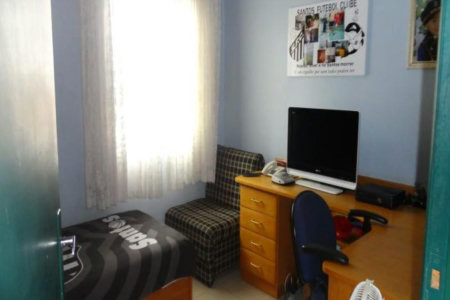 Casa à venda com 3 quartos, sendo 1 suíte, em Jardim Esmeralda, São Paulo, SP