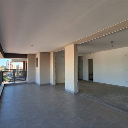 Apartamento à venda com 3 suítes em Vila Romana, São Paulo, SP