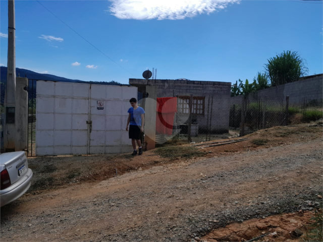 Casa à venda com 1 quarto em Rio Acima, Mairiporã, SP