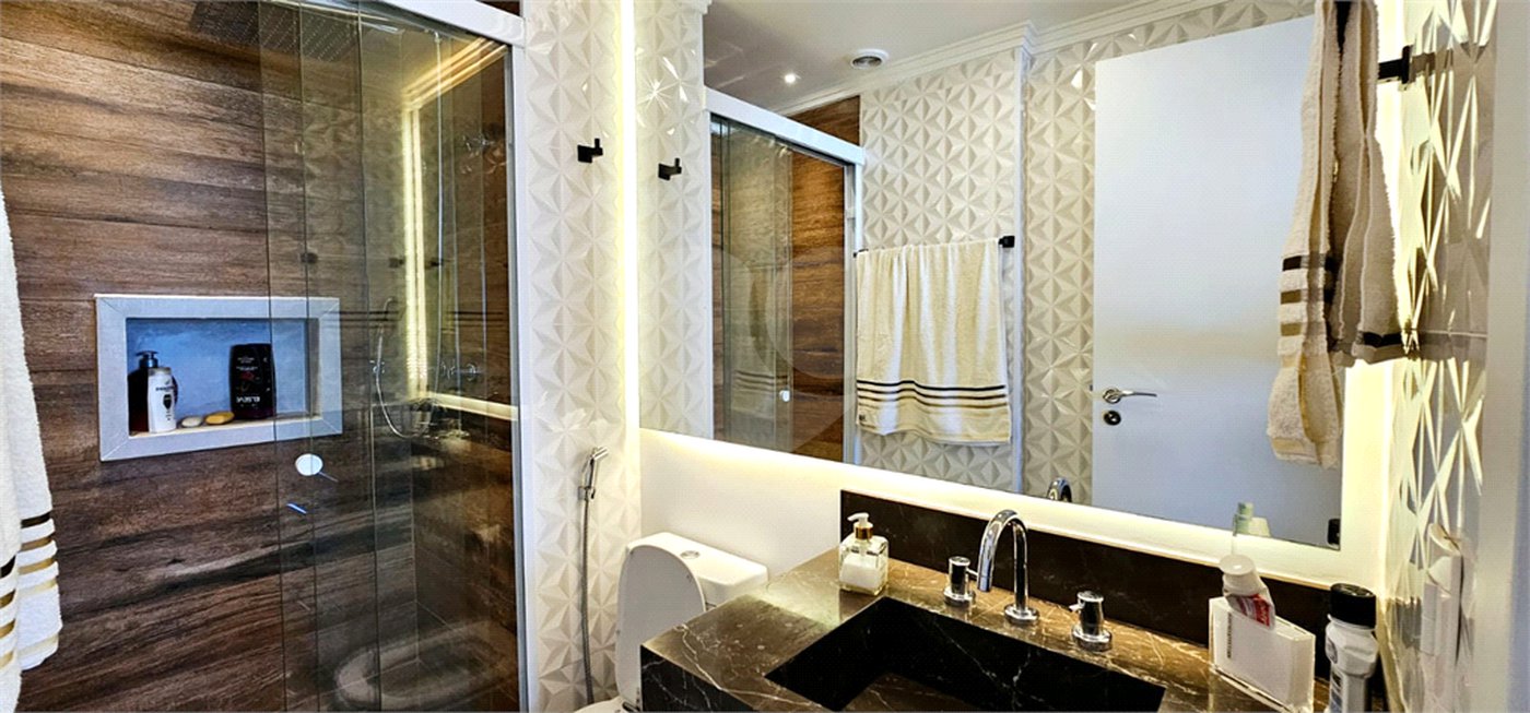 Apartamento à venda com 2 suítes em Vila Mariana, São Paulo, SP