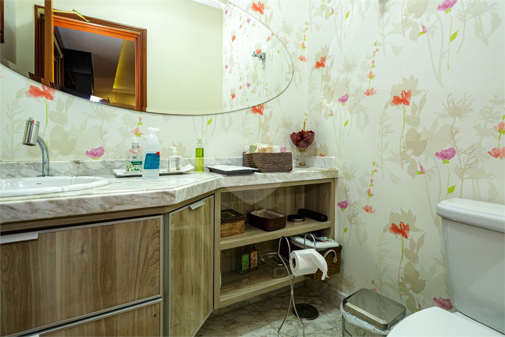 Casa em condomínio a venda no Alto da Boa Vista com 04 dormitórios sendo 02 suítes