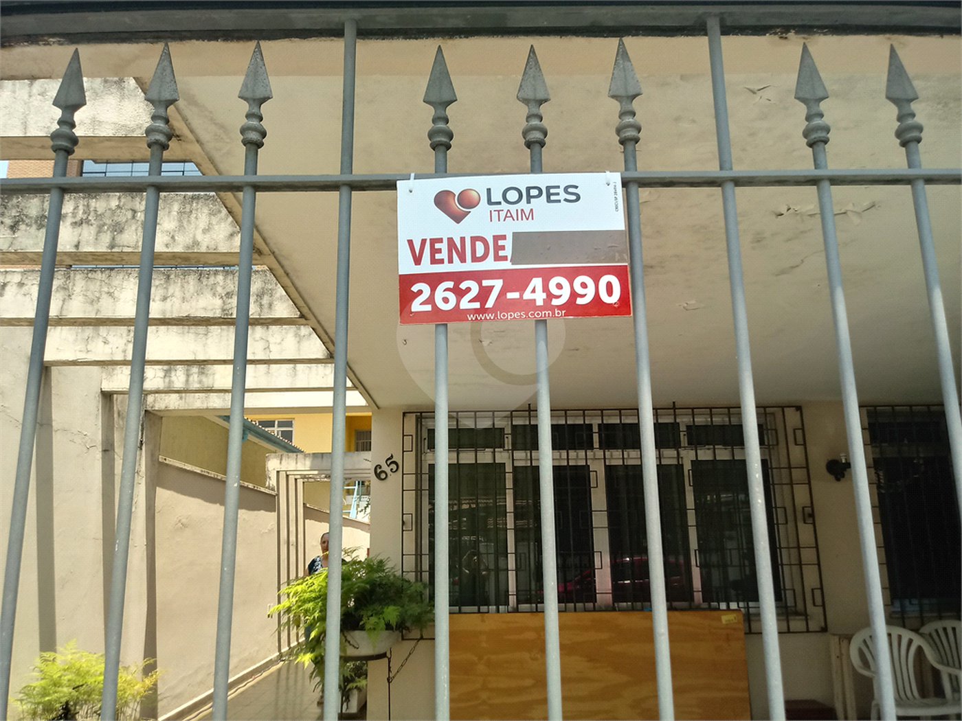 Sobrado à venda com 5 quartos, sendo 1 suíte,  em Vila Nova Conceição, São Paulo, SP