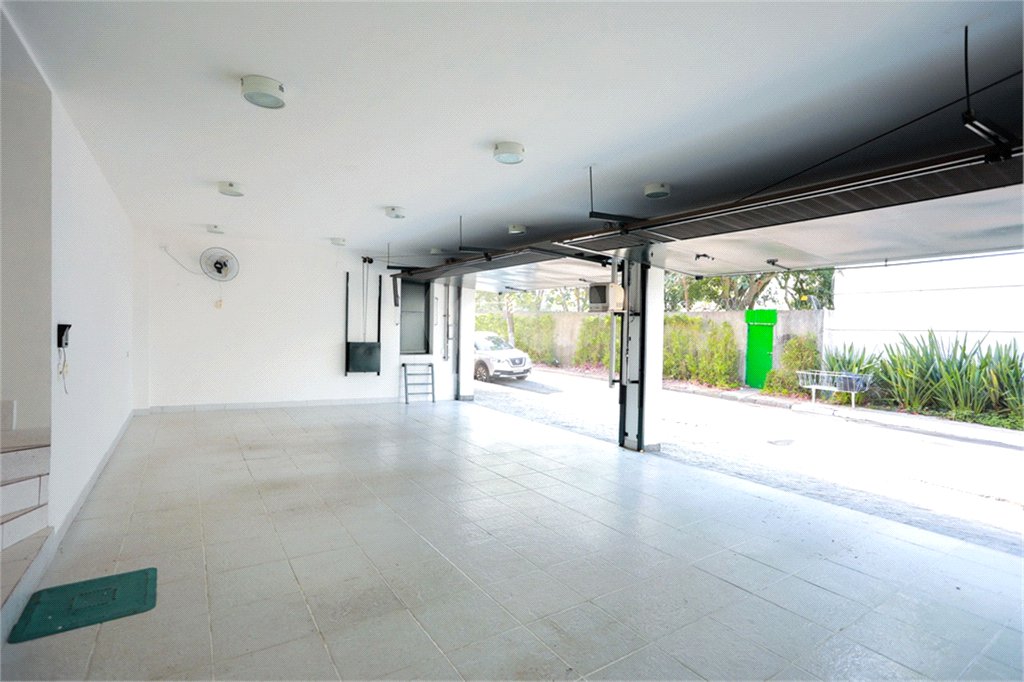 Casa à venda ou para alugar com 4 suítes em Jardim Panorama, São Paulo, SP