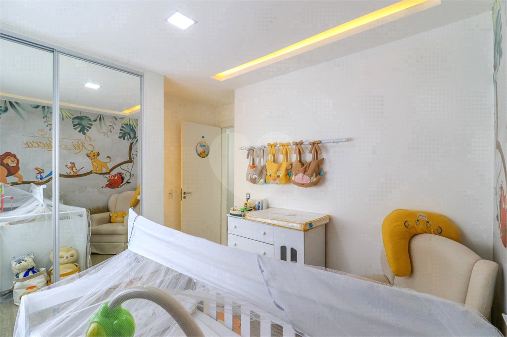 Apartamento à venda com 3 quartos, sendo 1 suíte, em Santo Amaro, São Paulo, SP