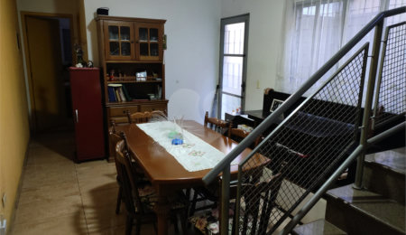 Sobrado à venda com 4 quartos, sendo 1 suíte,  em Jabaquara, São Paulo, SP