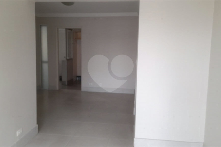 Apartamento à venda com 3 quartos, sendo 1 suíte, em Santana, São Paulo, SP