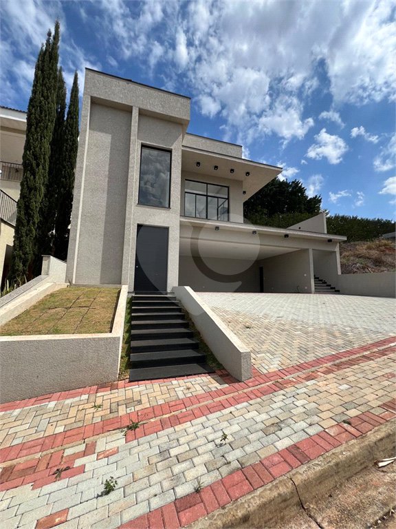 Casa à venda com 3 suítes no condomínio Spazio Design, Bragança Paulista - SP