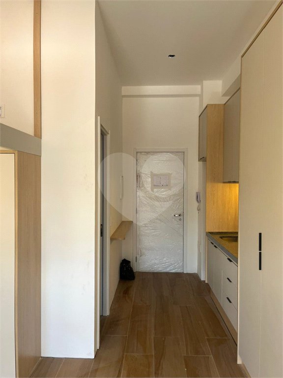 Flat à venda ou para alugar com 1 quarto em Perdizes, São Paulo, SP