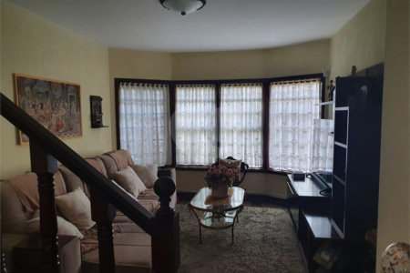 Casa à venda com 4 quartos, sendo 2 suítes,  em Mogi Moderno, Mogi das Cruzes, SP