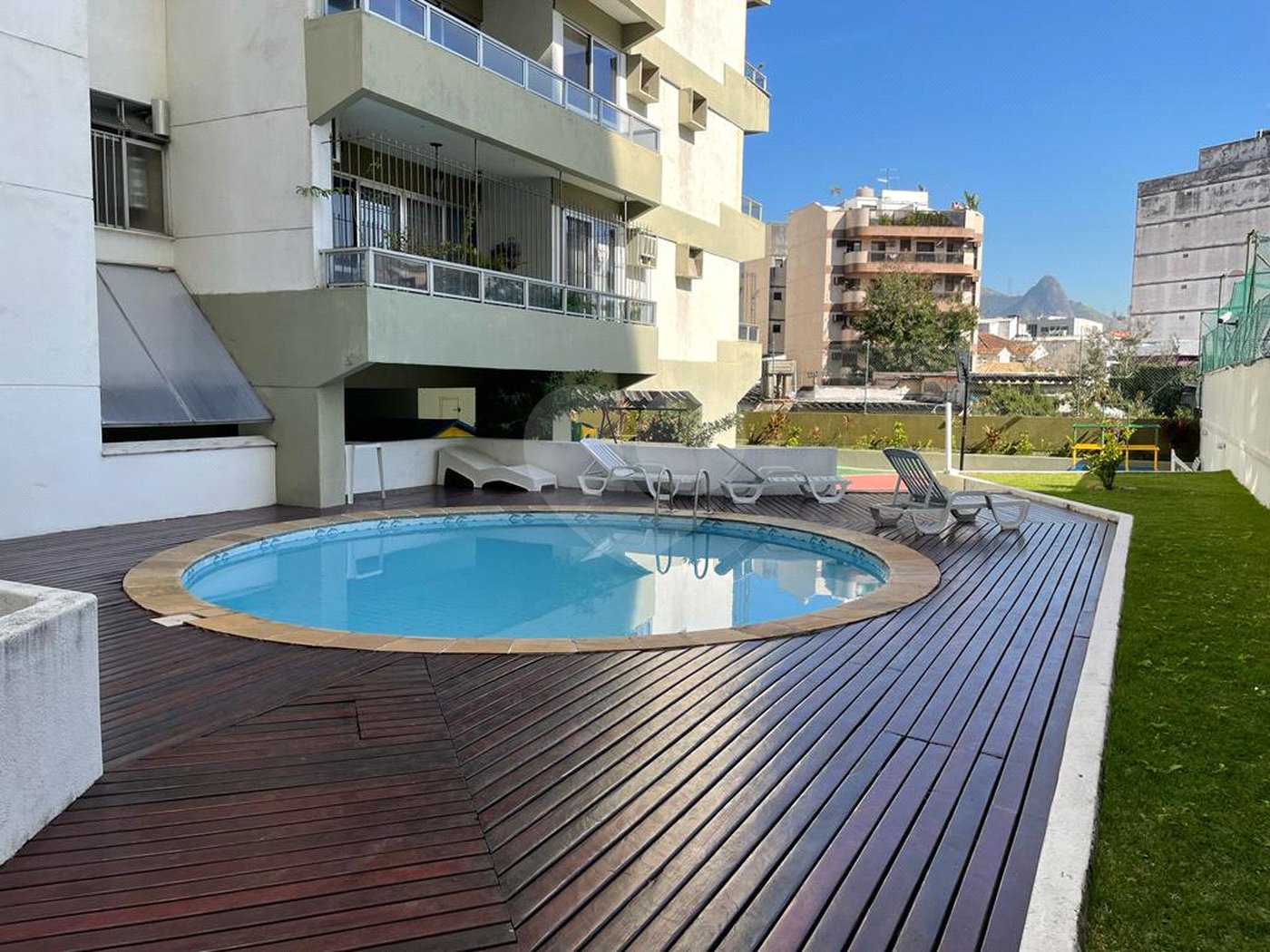 Apartamento à venda com 4 quartos, sendo 1 suíte, em Tijuca, Rio de Janeiro, RJ