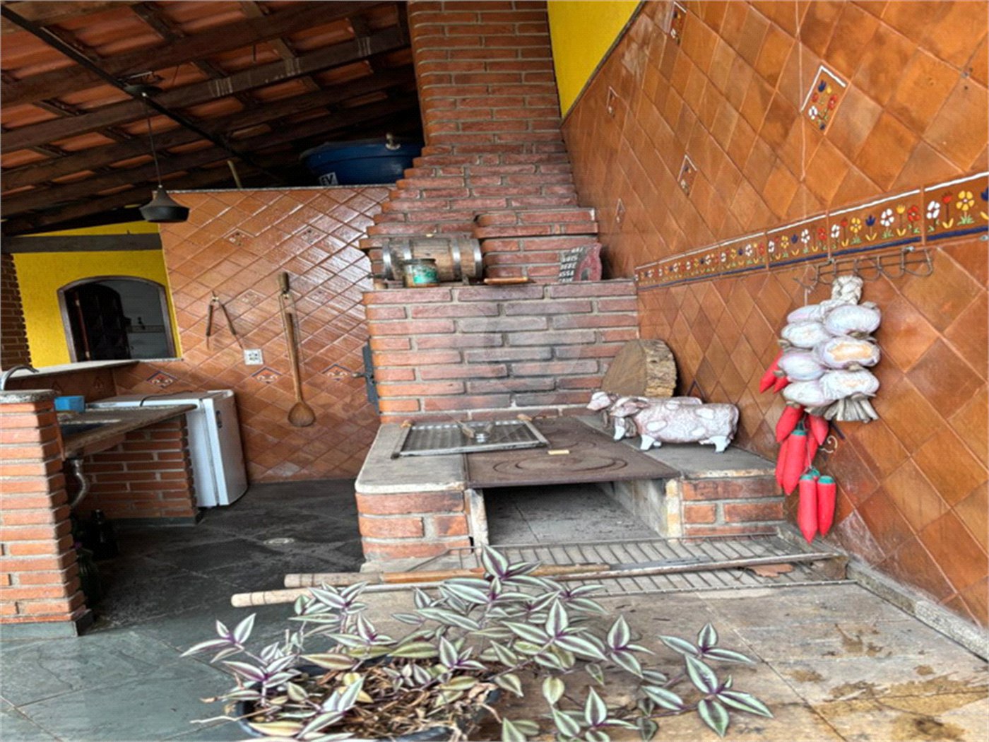 Casa à venda com 3 quartos em Jardim Tupã, São Paulo, SP