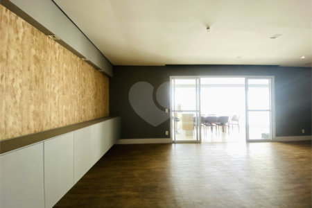 Apartamento à venda com 3 suítes no Centro, São Bernardo do Campo, SP