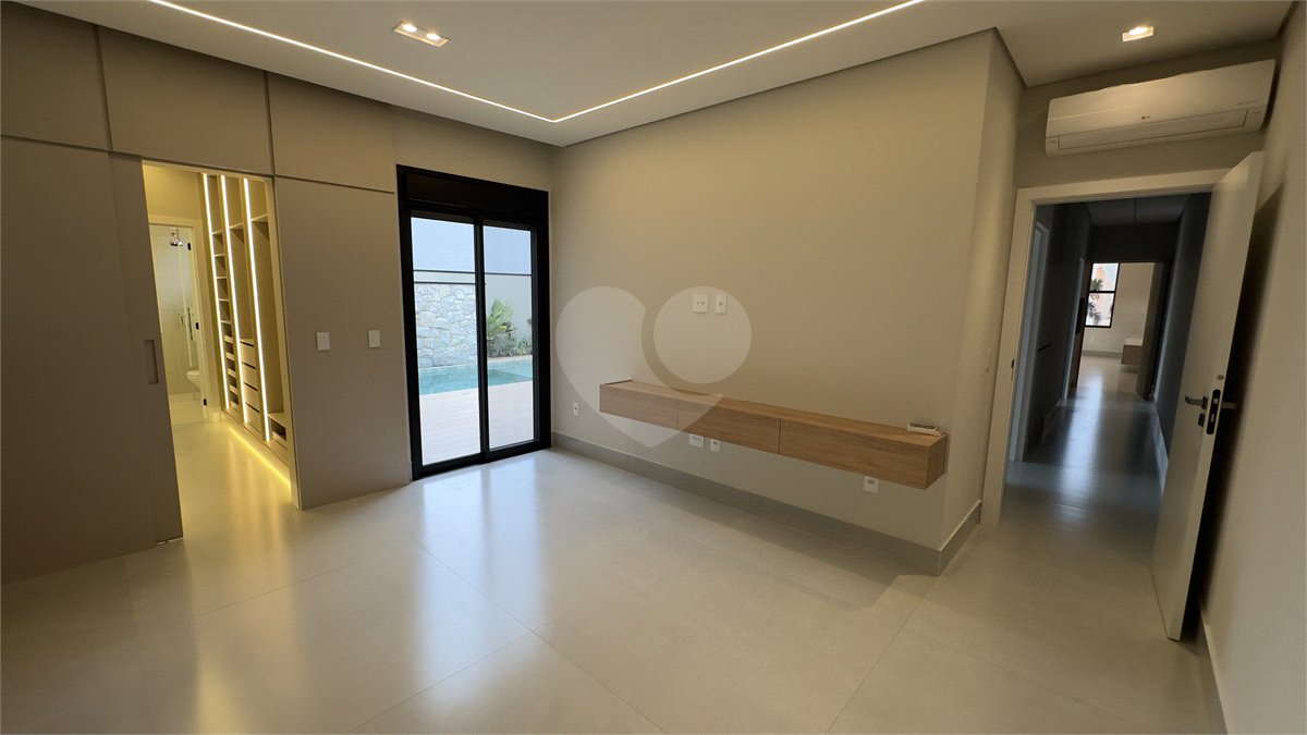 Casa à venda com 3 suítes no condomínio Jardim Residencial Dona Maria Candida, Indaiatuba - SP