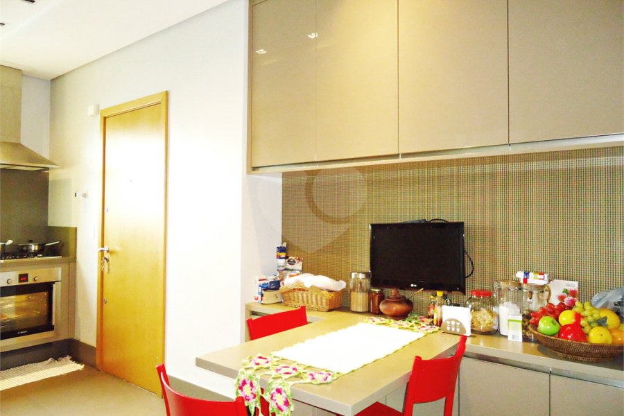 Apartamento à venda com 3 suítes em Jardim São Paulo(zona Norte), São Paulo, SP