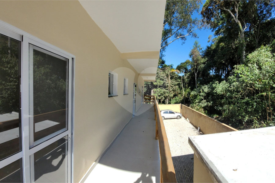 Casa à venda com 4 suítes no condomínio Sausalito, Mairiporã - SP