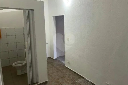 Sobrado à venda com 3 quartos em Jardim Arpoador, São Paulo, SP