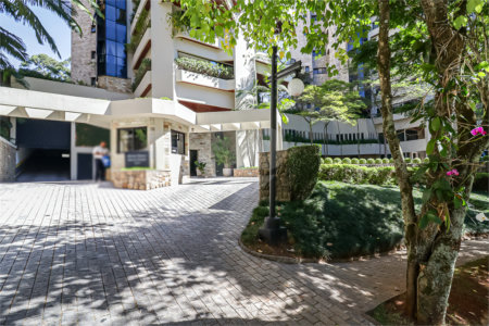 Apartamento à venda ou para alugar com 4 suítes em Jardim Vitória Régia, São Paulo, SP