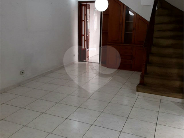 Sobrado à venda com 2 quartos em Santana, São Paulo, SP