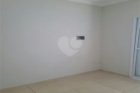 Indaiatuba - Sobrado para venda e Locação - Jardim Nely em Indaiatuba - R$ 425.000,00 - aceita parte em permuta - Bairro tranquilo com fácil acesso a rodovias, Shopping Polo Parque Mall - Assai, Polo shopping - Com duas suítes sendo uma com sacada, , lavabo. área de serviço , 2 vagas, portão ele