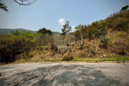 Loteamento à venda em Alpes de Atibaia, Atibaia, SP