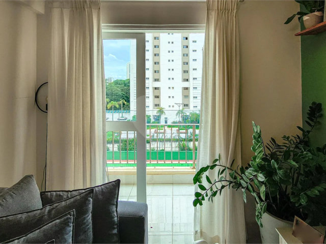 Apartamento para alugar com 3 quartos em Jardim Marajoara, São Paulo, SP