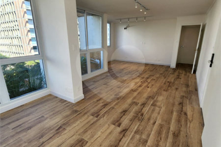Apartamento à venda com 3 suítes em Jardim Paulista, São Paulo, SP