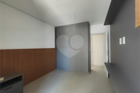 Apartamento à venda com 3 suítes em Vila Castelo Branco, Indaiatuba, SP