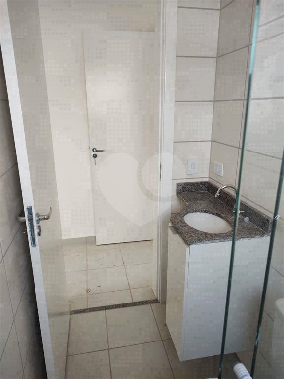 Apartamento para alugar com 2 quartos, sendo 1 suíte,  em Jardim das Palmeiras, Atibaia, SP