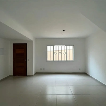 Casa à venda com 2 suítes no condomínio Residencial DI Luca, São Paulo - SP