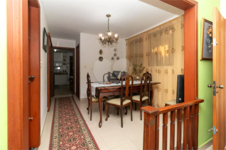 Casa à venda com 4 suítes em Vila Ipojuca, São Paulo, SP