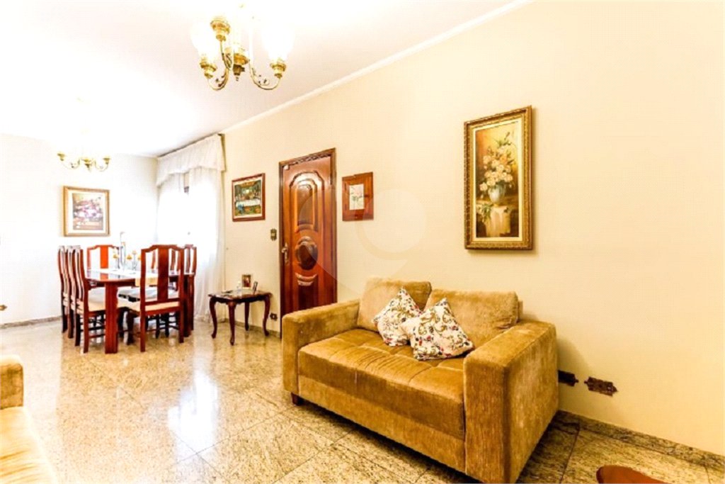Sobrado à venda com 4 quartos, sendo 1 suíte, em Vila Nova Mazzei, São Paulo, SP