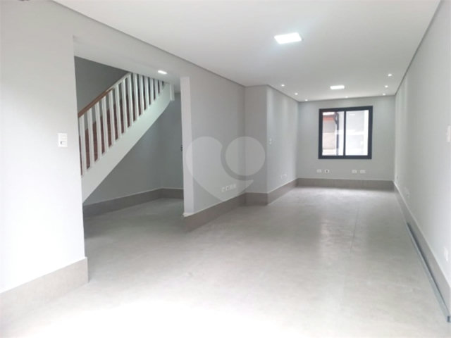 Sobrado para alugar com 3 quartos em Santana, São Paulo, SP
