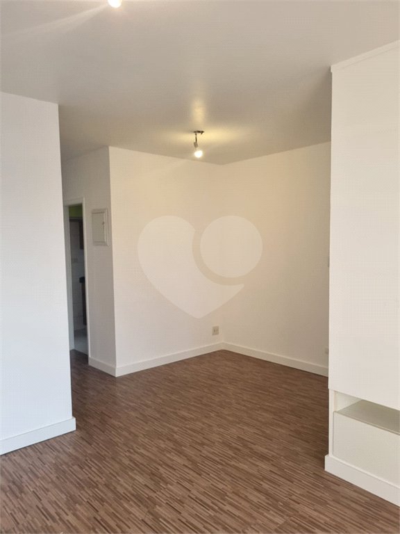 Loja à venda com 3 quartos, sendo 1 suíte,  em Vila Mariana, São Paulo, SP