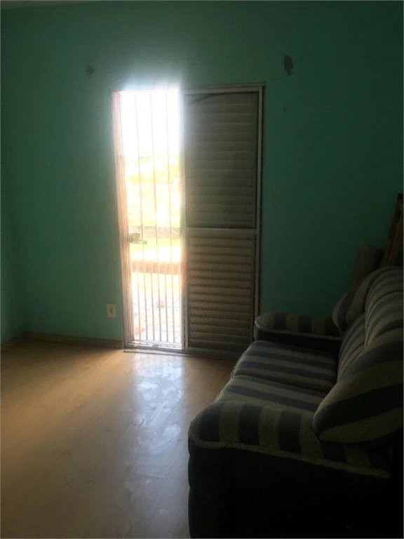 Casa à venda com 3 quartos em Vila Pirajussara, São Paulo, SP