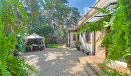 Casa Térrea à venda com 1 quarto em Jardim Marajoara, São Paulo, SP