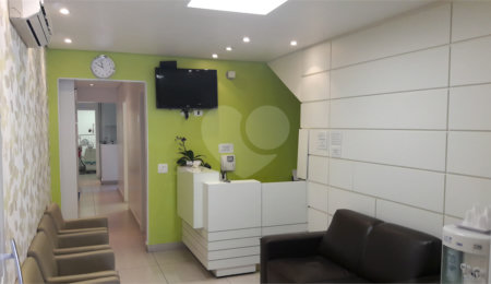 Sobrado à venda com 5 quartos em Chácara Santo Antônio (zona Sul), São Paulo, SP
