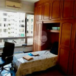 Apartamento à venda com 4 quartos, sendo 1 suíte,  em Copacabana, Rio de Janeiro, RJ