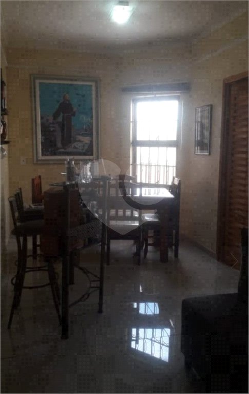 Casa à venda com 3 quartos, sendo 1 suíte,  em Vila Oliveira, Mogi das Cruzes, SP