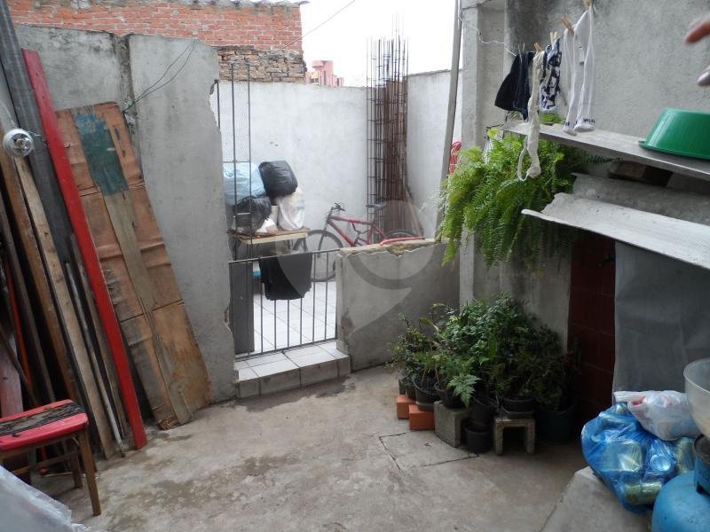 Casa Térrea à venda com 3 quartos, sendo 1 suíte,  em Parque Peruche, São Paulo, SP